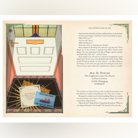 Harry Potter and the Sorcerer's Stone Illustrated Hardcover Book & Keepsake Box - Picture 9 of 13